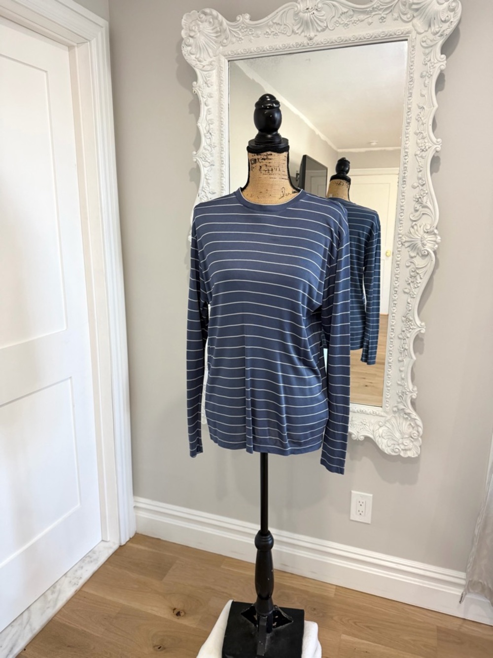 Ermenegildo Zegna Striped Long Sleeve Crew Neck Stretch Shirt - Blue